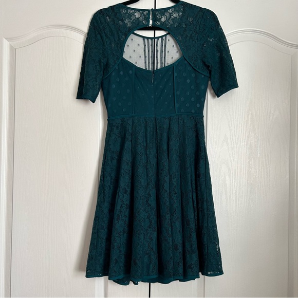 BCBGMaxAzria Julya Teal Dress - Picture 4 of 7